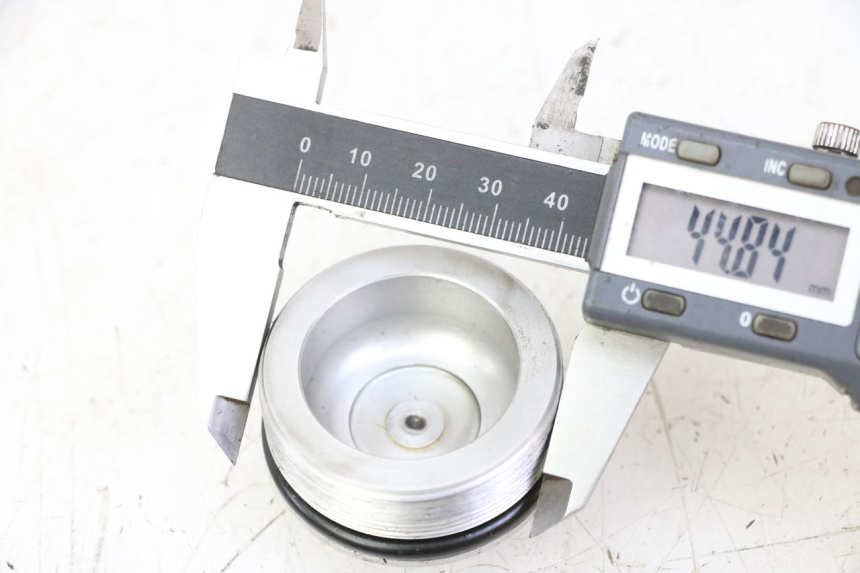 photo de GABELKAPPE APRILIA ETX 125 (1998 - 2002) - Detailansicht des Bauteils