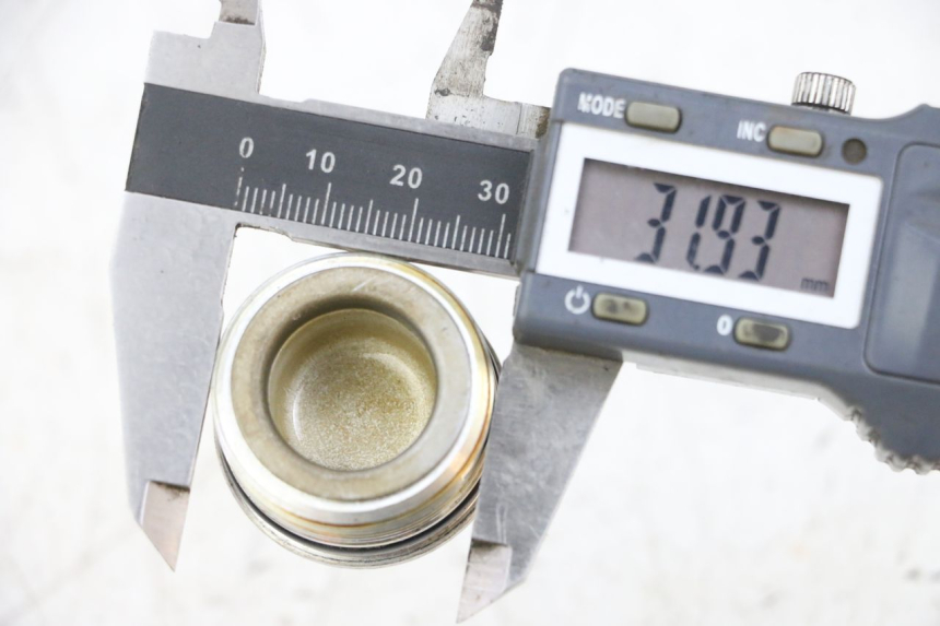 photo de GABELKAPPE HONDA NSR R 125 (1994 - 2003) - Detailansicht des Bauteils