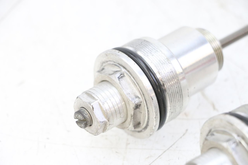 photo de GABELKAPPE YAMAHA TDM ABS 900 (2002 - 2014) - Technische Nahaufnahme