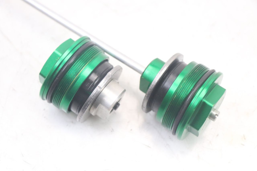 photo de GABELKAPPE KAWASAKI VERSYS ABS 650 (2015 - 2018) - Technische Nahaufnahme