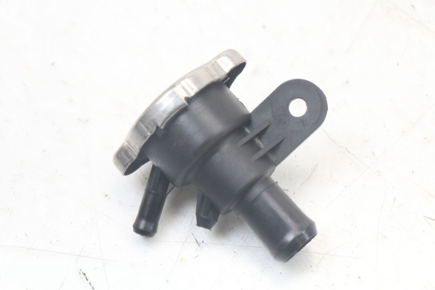 photo de KÜHLMITTELDECKEL QUADRO 3D S 350 (2013 - 2018) - Technische Nahaufnahme