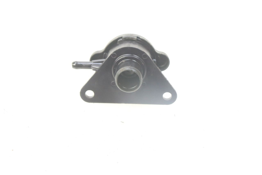 photo de KÜHLMITTELDECKEL SUZUKI AN BURGMAN 400 (2006 - 2010) - Detailansicht des Bauteils