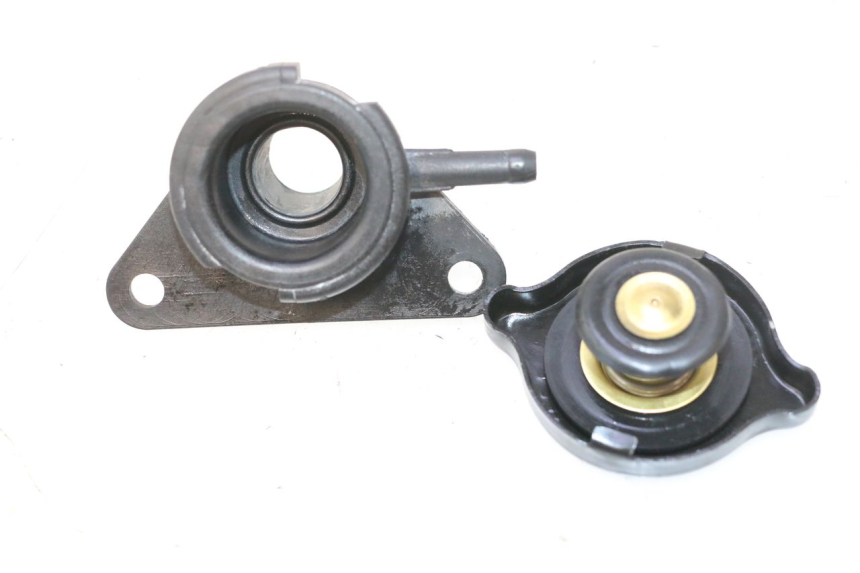 photo de KÜHLMITTELDECKEL SUZUKI BURGMAN 125 (2007 - 2014) - Hauptansicht