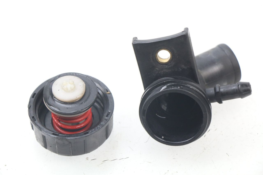 photo de KÜHLERDECKEL CAGIVA NAVIGATOR 1000 (2000 - 2005) - Hauptansicht