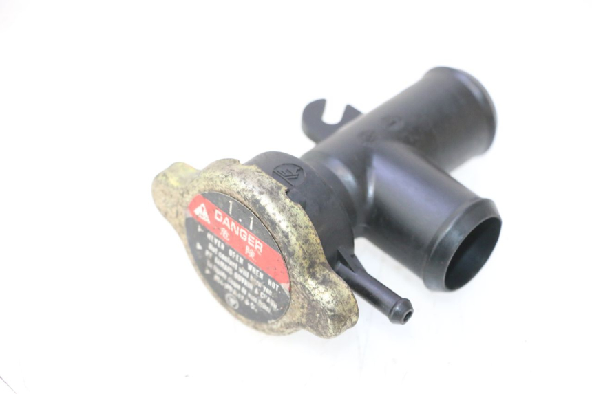 photo de KÜHLERDECKEL HONDA VFR FI RC46 800 (1998 - 2001) - Detailansicht des Bauteils