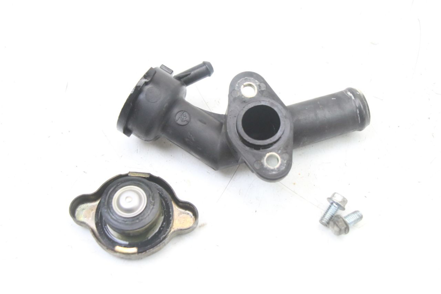 photo de KÜHLERDECKEL HONDA VT C2 SHADOW 750 (1997 - 2001) - Details der Befestigungspunkte