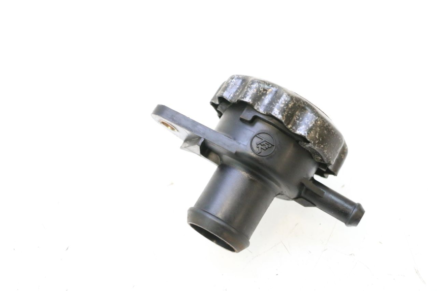 photo de KÜHLERDECKEL YAMAHA YP MAJESTY 125 (1998 - 2001) - Detailansicht des Bauteils