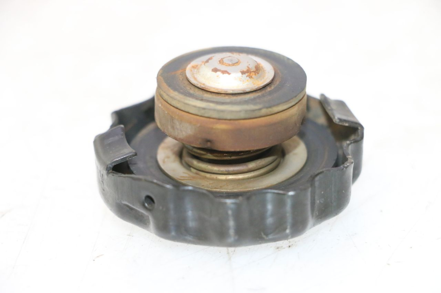 photo de KÜHLERDECKEL YAMAHA YP MAJESTY 125 (1998 - 2001) - Detailansicht des Bauteils