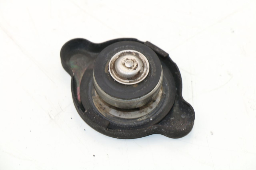photo de KÜHLMITTELDECKEL YAMAHA YP MAJESTY 400 (2004 - 2008) - Detailansicht des Bauteils