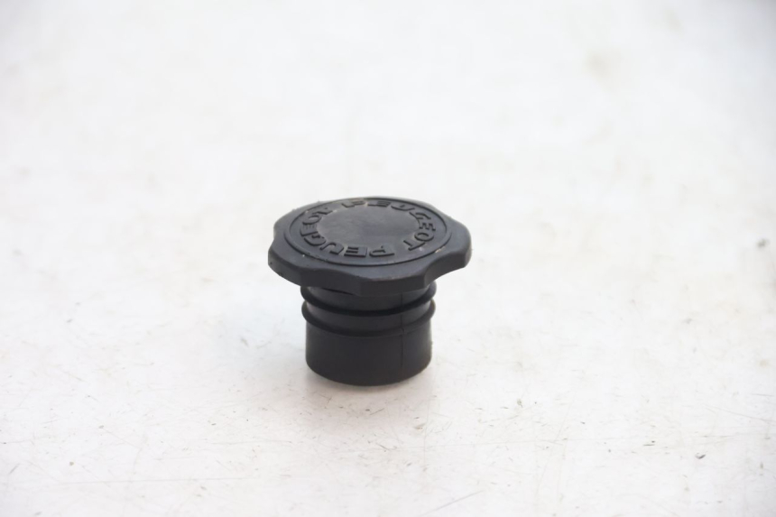 photo de TANKDECKEL PEUGEOT 103 SPX CLIP 50 (1989 - 1992) - Hauptansicht