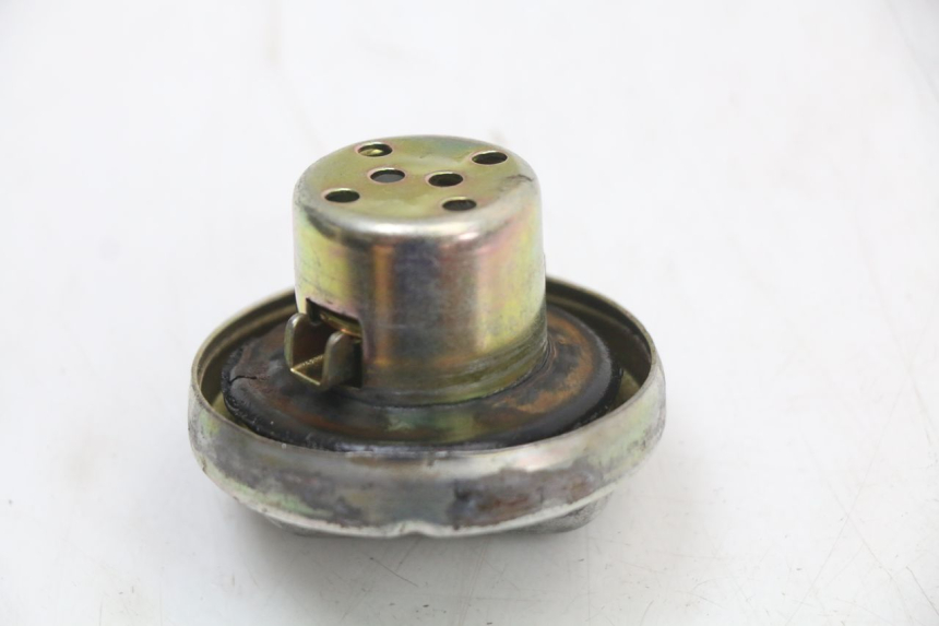 photo de TANKDECKEL KYMCO AGILITY CARRY 50 (2011 - 2020) - Zoom auf Gebrauchszustand