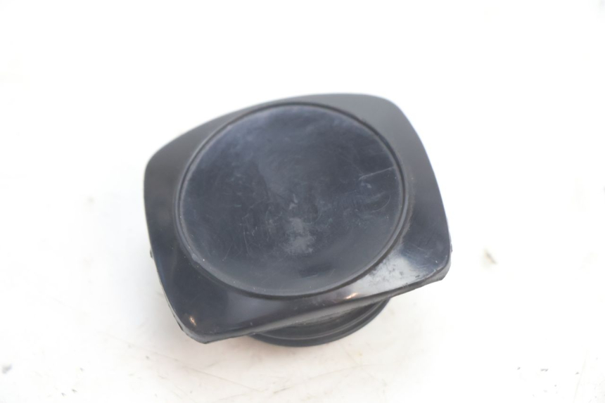 photo de TANKDECKEL KRAFTSTOFF PEUGEOT BUXY 50 (1993 - 1998) - Zoom auf Gebrauchszustand