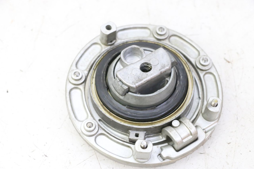 photo de TANKDECKEL HONDA CBR F SC25 1000 (1989 - 1992) - Zoom auf Gebrauchszustand