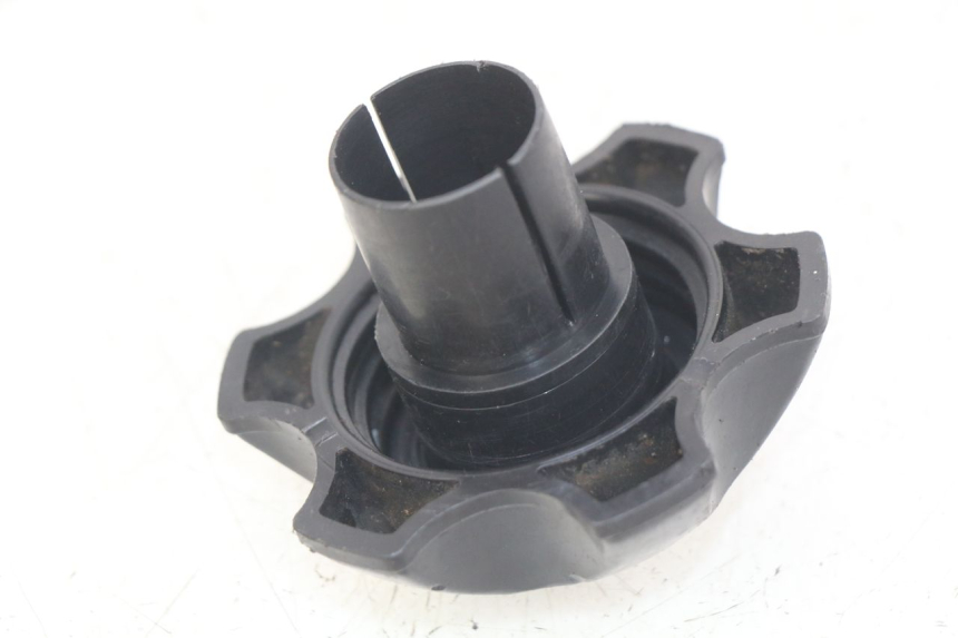 photo de TANKDECKEL KRAFTSTOFF HONDA CR 80 (2001 - 2003) - Detailansicht des Bauteils