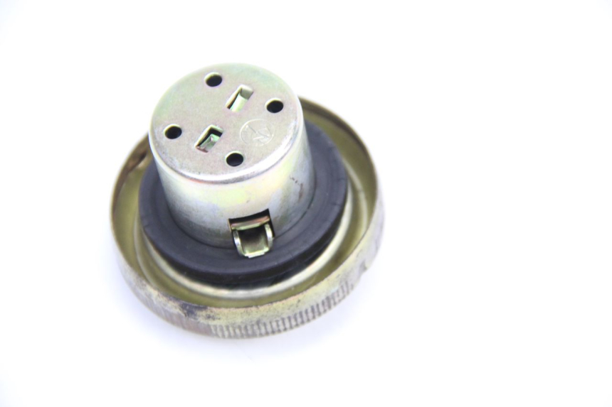 photo de TANKDECKEL KRAFTSTOFF SYM CROX 4T 50 (2016 - 2023) - Zoom auf Gebrauchszustand