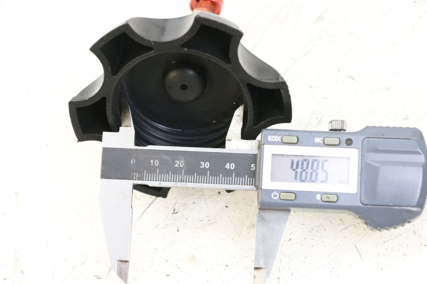 photo de TANKDECKEL RSR DIRT BIKE 150 - Detailansicht des Bauteils