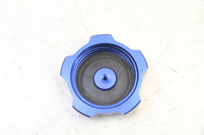 photo de TANKDECKEL KRAFTSTOFF CCR DIRT BIKE 125 - Zoom auf Gebrauchszustand