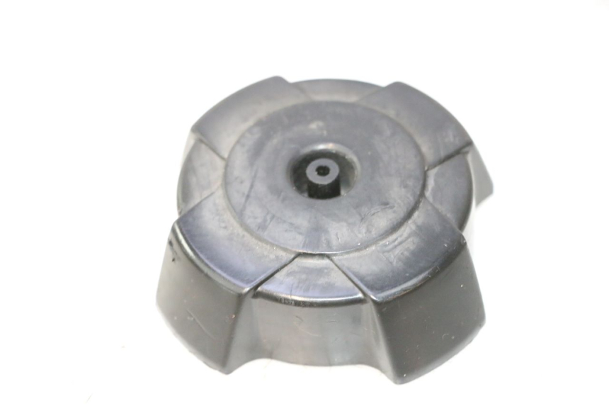 photo de TANKDECKEL SUZUKI DR S 600 (1985 - 1989) - Zoom auf Gebrauchszustand