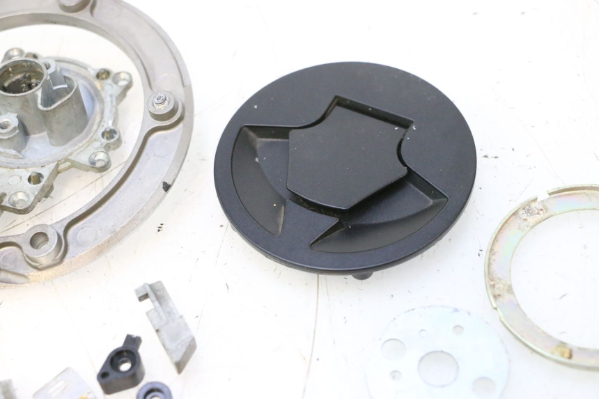 photo de TANKDECKEL KAWASAKI ER-6 ER6 N 650 (2005 - 2009) - Geprüftes Gebrauchtteil