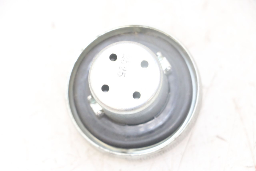 photo de TANKDECKEL HONDA FORZA ABS 300 (2013 - 2017) - Zoom auf Gebrauchszustand