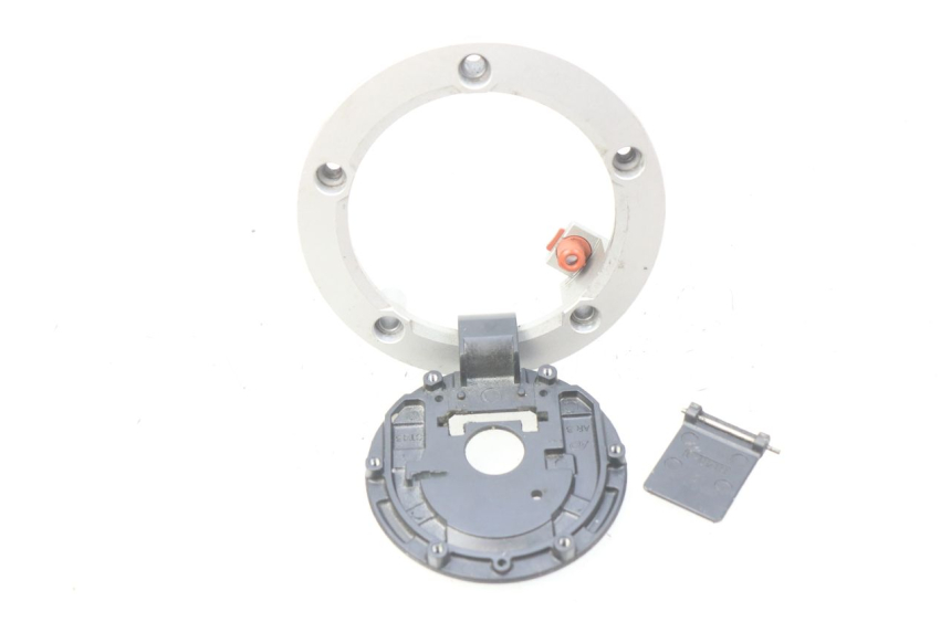 photo de TANKDECKEL KRAFTSTOFF SUZUKI GSX-R GSXR 750 (2011 - 2016) - Detailansicht des Bauteils