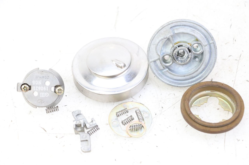 photo de TANKDECKEL KEEWAY K-LIGHT KLIGHT 125 (2018 - 2025) - Hauptansicht