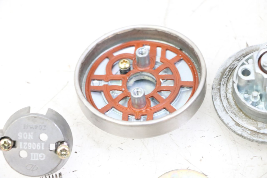 photo de TANKDECKEL KEEWAY K-LIGHT KLIGHT 125 (2018 - 2025) - Alternative Perspektive