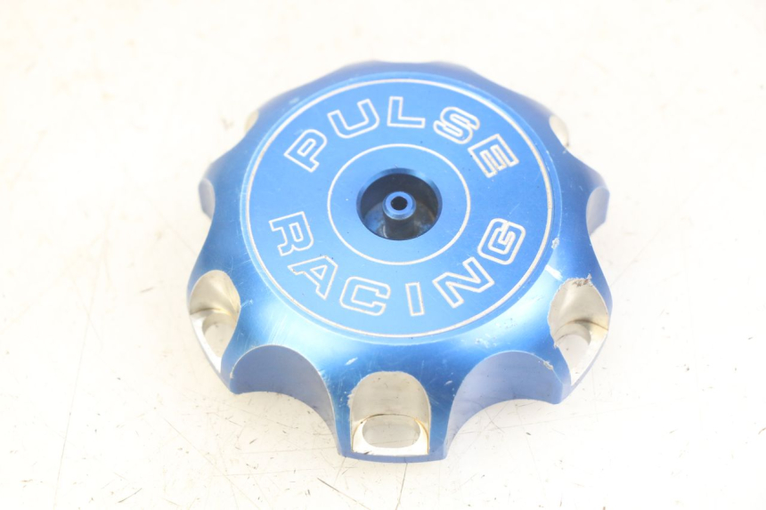 photo de TANKDECKEL KRAFTSTOFF KAWASAKI KX 85 (2001 - 2013) - Zoom auf Gebrauchszustand