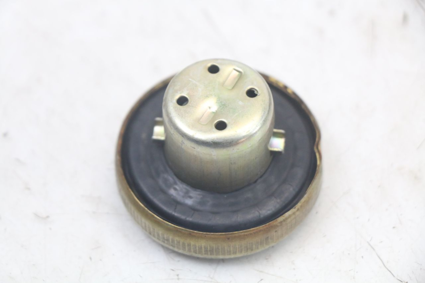 photo de TANKDECKEL KRAFTSTOFF KYMCO LIKE 125 (2009 - 2016) - Zoom auf Gebrauchszustand