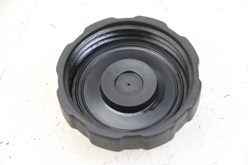 photo de TANKDECKEL PEUGEOT CITYSTAR 125 (2011 - 2017) - Detailansicht des Bauteils