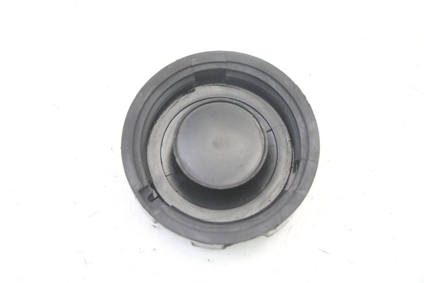 photo de TANKDECKEL KRAFTSTOFF PEUGEOT KISBEE 2T 50 (2010 - 2017) - Zoom auf Gebrauchszustand