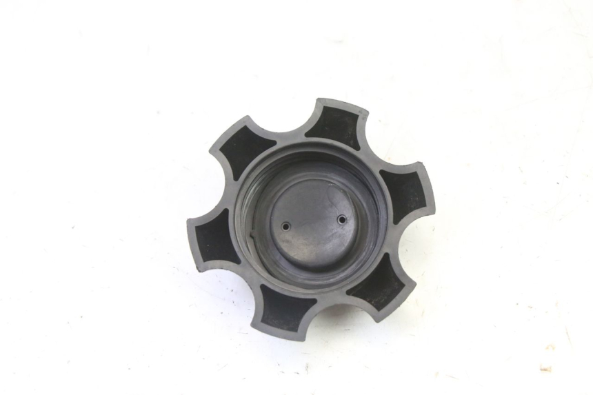 photo de TANKDECKEL KRAFTSTOFF APOLLO RFZ 150 - Zoom auf Gebrauchszustand