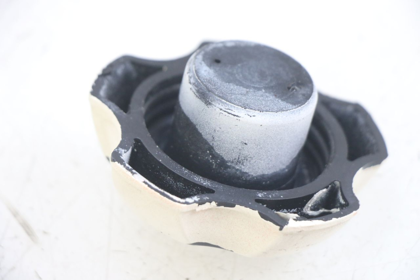 photo de TANKDECKEL KRAFTSTOFF GILERA RK 50 (1996 - 1999) - Zoom auf Gebrauchszustand