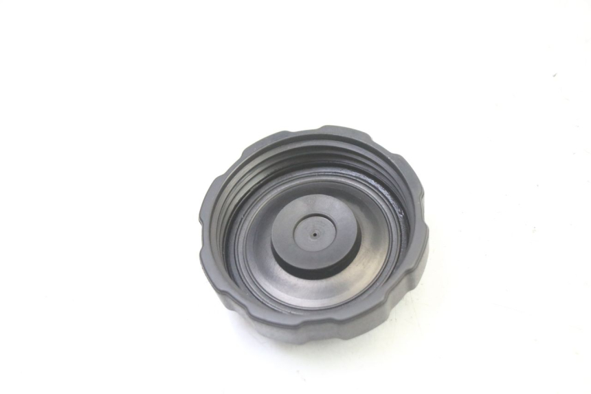 photo de TANKDECKEL PEUGEOT SATELIS 250 (2006 - 2012) - Zoom auf Gebrauchszustand