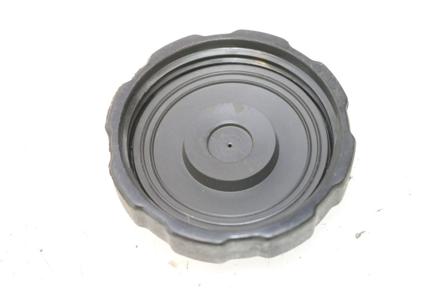 photo de TANKDECKEL PEUGEOT SATELIS 125 (2013 - 2018) - Detailansicht des Bauteils