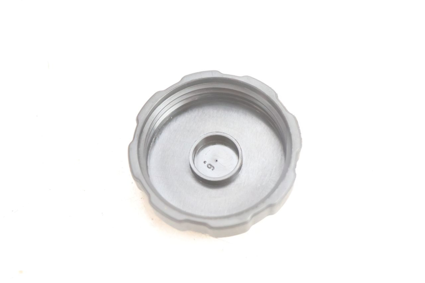 photo de TANKDECKEL KRAFTSTOFF PEUGEOT SATELIS 125 (2006 - 2009) - Zoom auf Gebrauchszustand