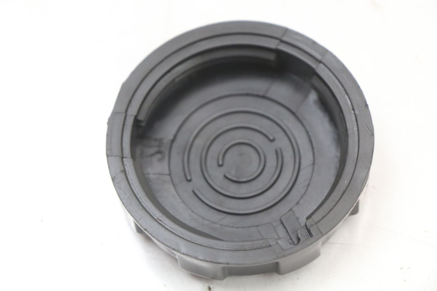 photo de TANKDECKEL PEUGEOT STREETZONE I 2T 50 (2018 - 2020) - Zoom auf Gebrauchszustand