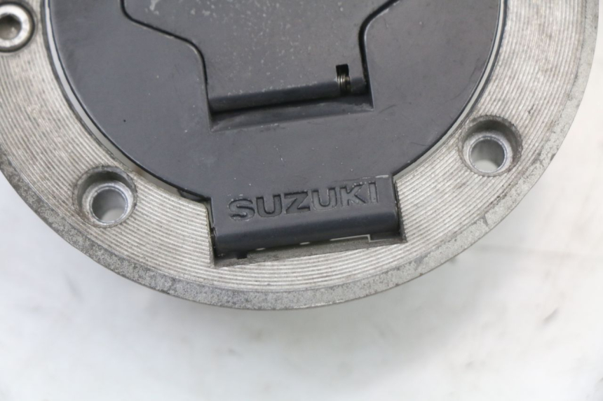 photo de TANKDECKEL SUZUKI SV S 650 (1999 - 2002) - Detailansicht des Bauteils