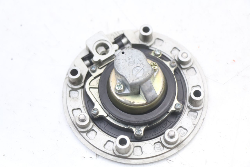 photo de TANKDECKEL SUZUKI SV S 650 (1999 - 2002) - Oberflächenzustand und Material