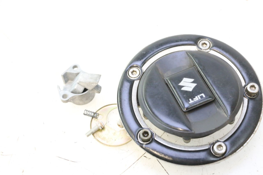 photo de TANKDECKEL SUZUKI SV S 650 (2003 - 2009) - Details der Befestigungspunkte