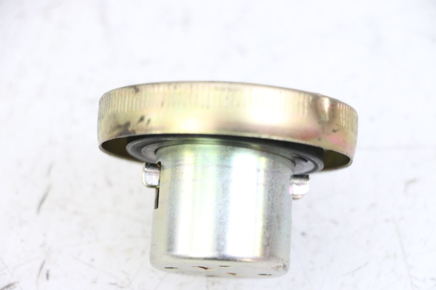 photo de TANKDECKEL SYM FIDDLE 3 III 50 (2014 - 2020) - Zoom auf Gebrauchszustand