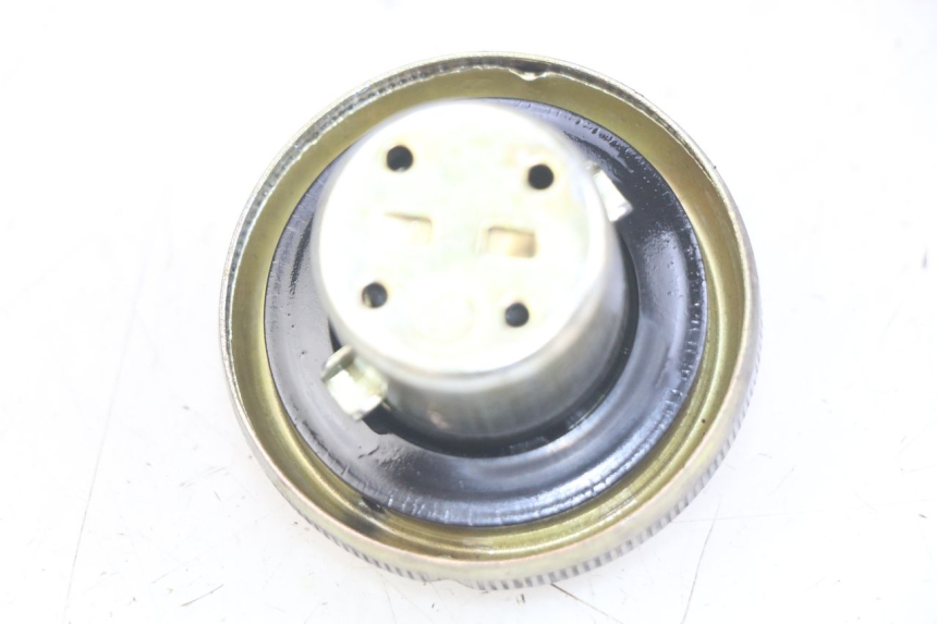 photo de TANKDECKEL KRAFTSTOFF SYM SYMPHONY 125 (2009 - 2015) - Detailansicht des Bauteils