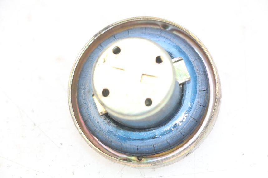 photo de TANKDECKEL KRAFTSTOFF KYMCO VITALITY 2T 50 (2004 - 2010) - Detailansicht des Bauteils