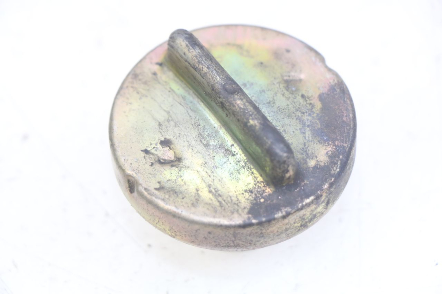 photo de TANKDECKEL KRAFTSTOFF KYMCO VITALITY 2T 50 (2004 - 2010) - Zoom auf Gebrauchszustand