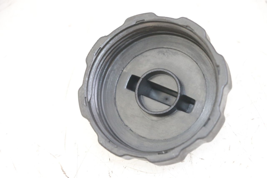 photo de TANKDECKEL KRAFTSTOFF PEUGEOT VIVACITY NEW 4T 50 (2008 - 2017) - Detailansicht des Bauteils