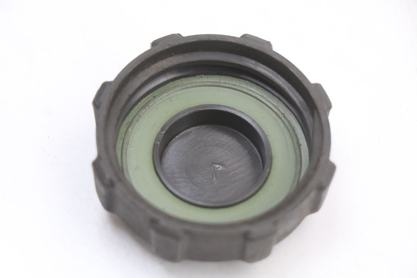 photo de TANKDECKEL KRAFTSTOFF PIAGGIO X10 125 (2012 - 2017) - Zoom auf Gebrauchszustand