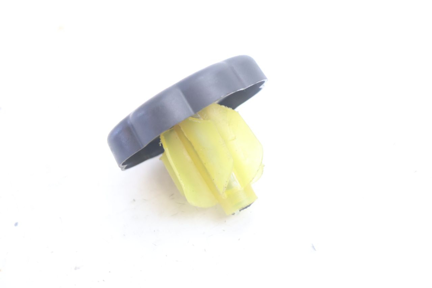 photo de TANKDECKEL YAMAHA YP MAJESTY 125 (2007 - 2010) - Detailansicht des Bauteils