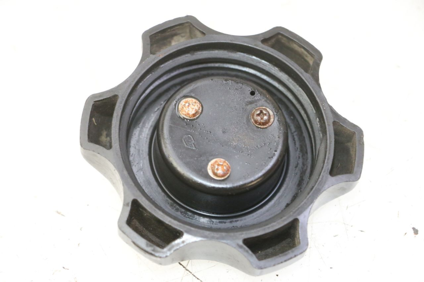 photo de TANKDECKEL YAMAHA YZ 125 (1998 - 2005) - Detailansicht des Bauteils