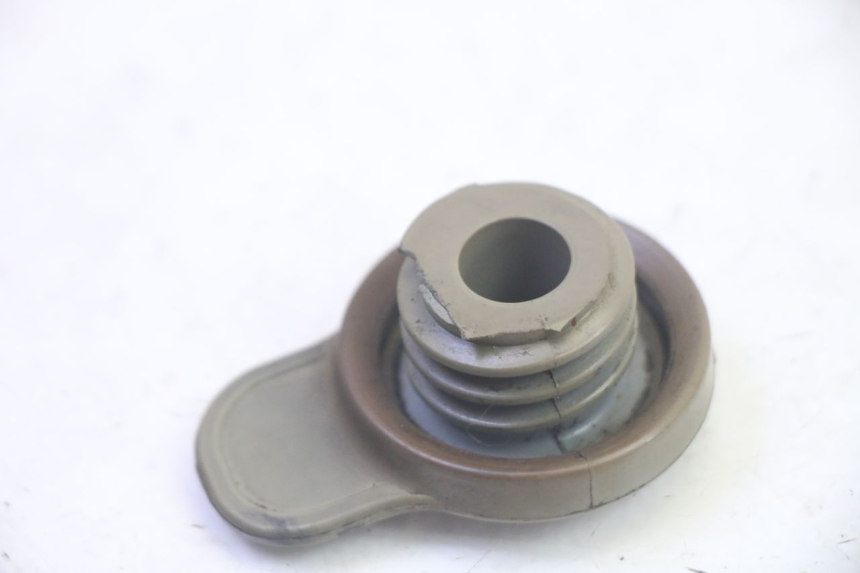 photo de ÖLBEHäLTERDECKEL MBK BOOSTER SPIRIT 50 (2004 - 2017) - Zoom auf Gebrauchszustand