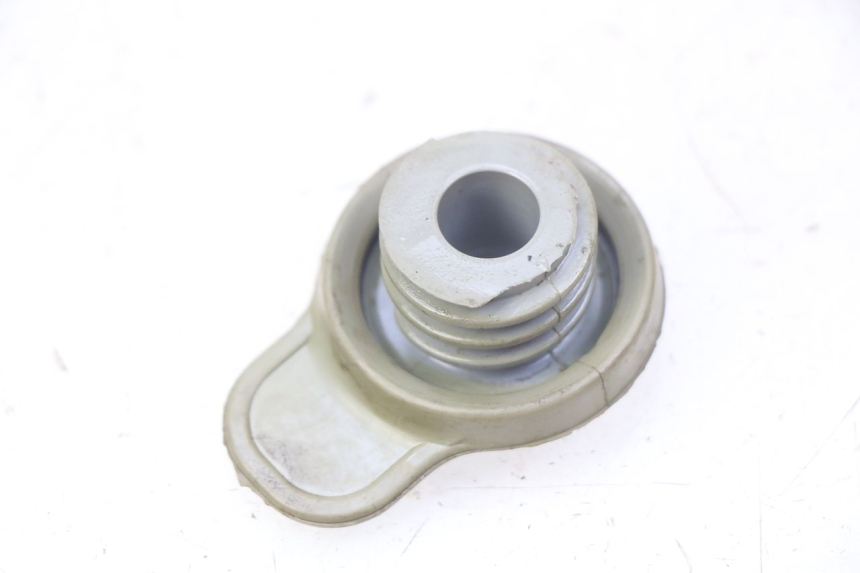 photo de ÖLBEHäLTERDECKEL YAMAHA BW'S NAKED 50 (2008 - 2019) - Detailansicht des Bauteils